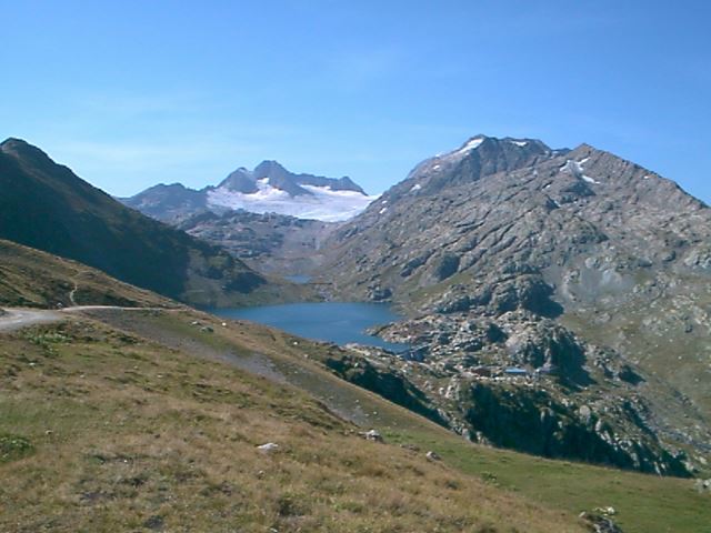 3LACS-ETE-SMALL.JPG